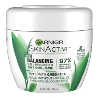 Garnier SkinActive 三合一脸部保湿霜 绿茶 油性皮肤 6.75盎司